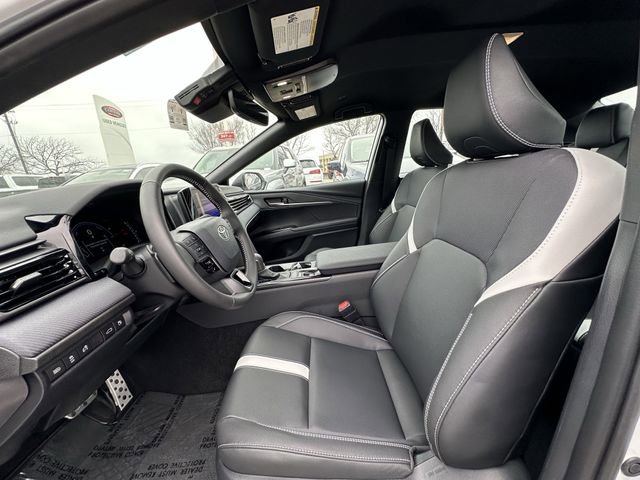 Used 2026 Toyota Camry SE w/ Convenience Package FWD image 26