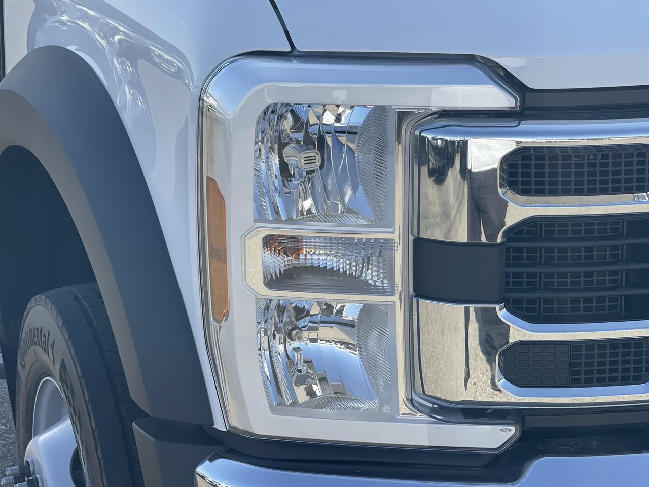 New 2026 Ford F450 XL w/ XL Chrome Package RWD image 7