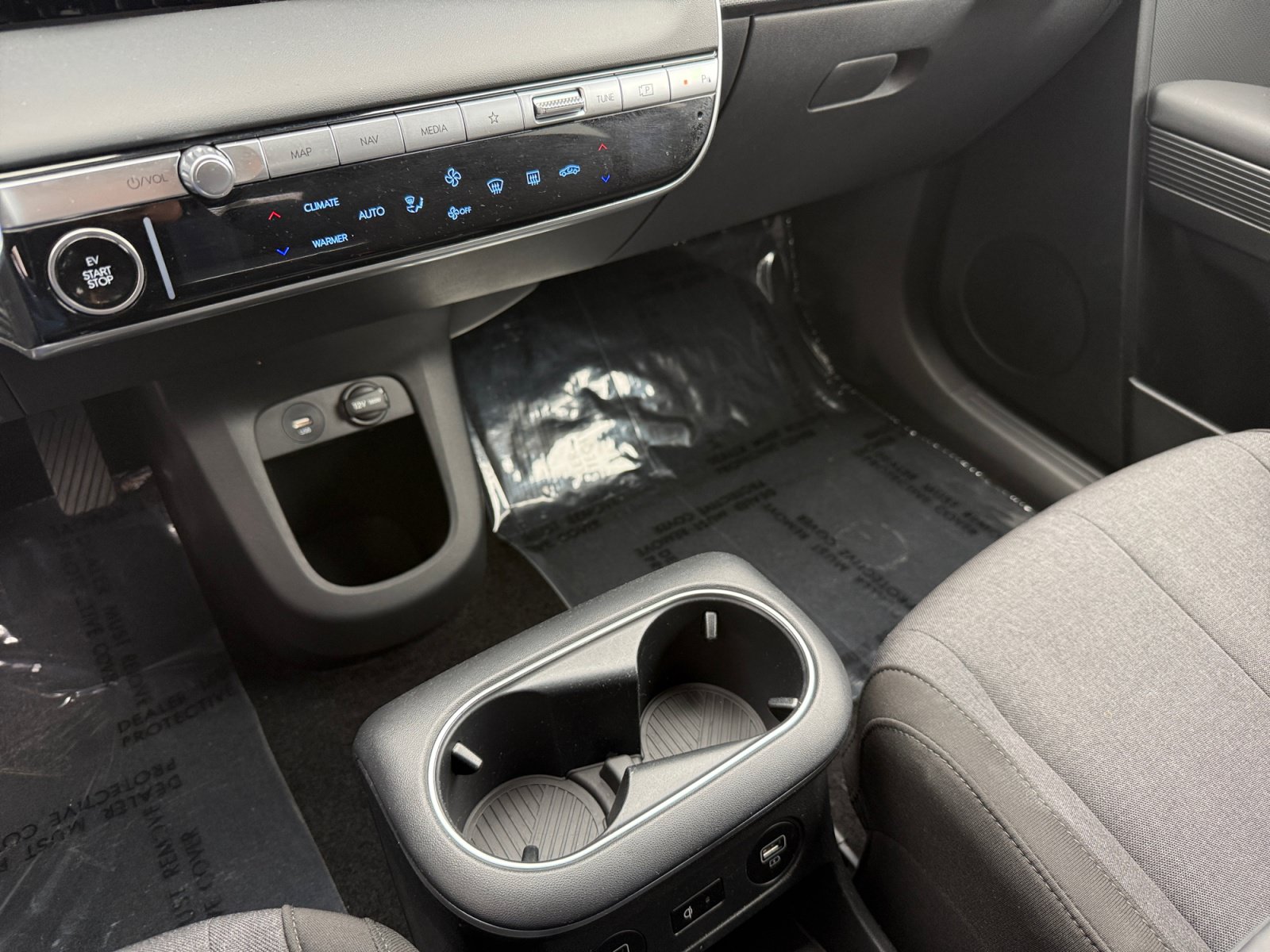 Certified 2024 Hyundai Ioniq 5 SEL RWD image 13