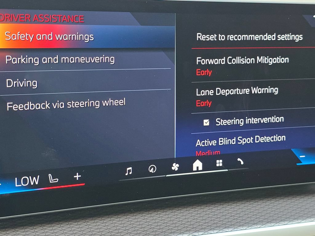 Used 2024 BMW i4 xDrive40i w/ M Sport Package AWD/4WD image 14