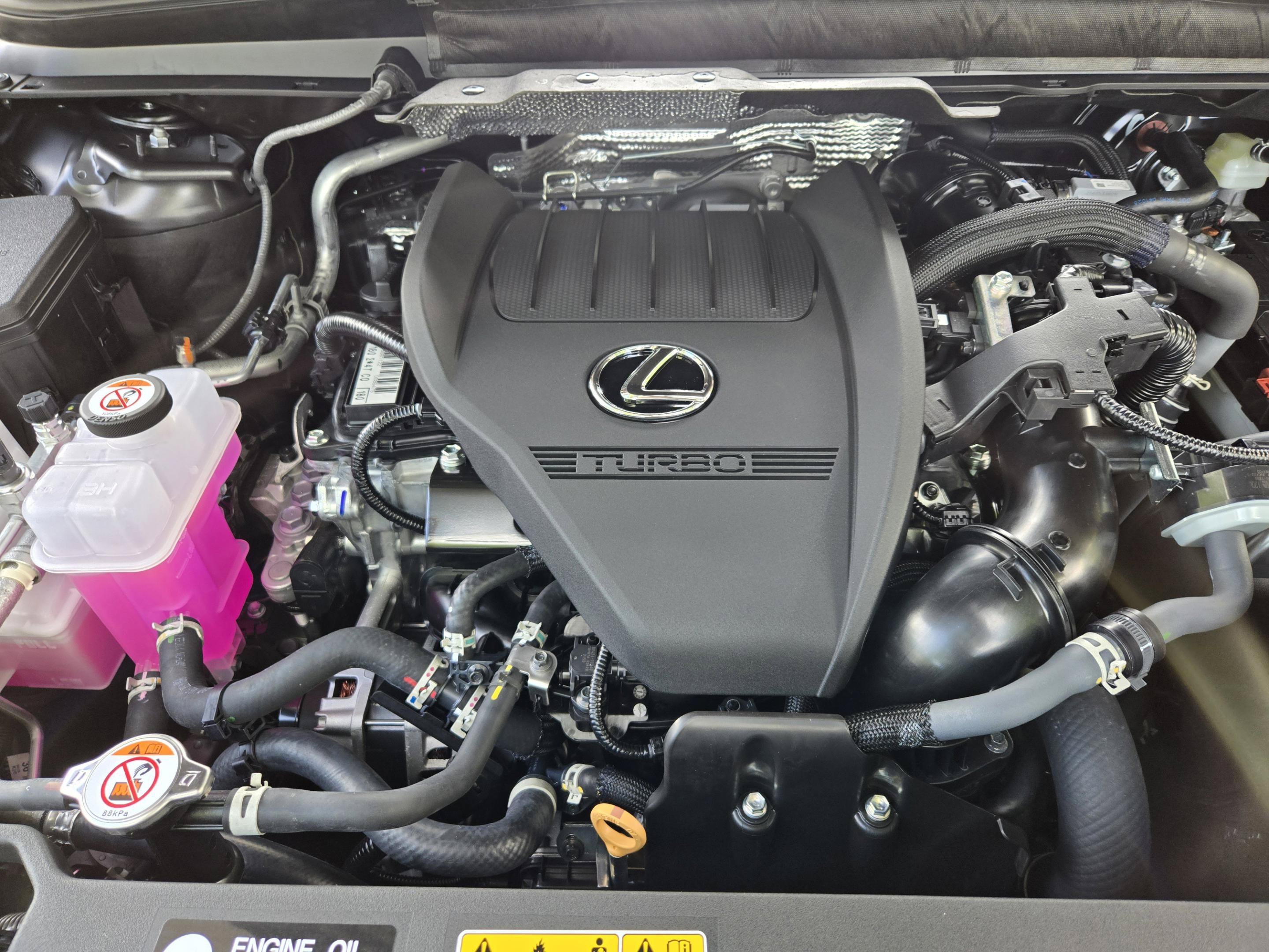 New 2026 Lexus RX 350 FWD image 18