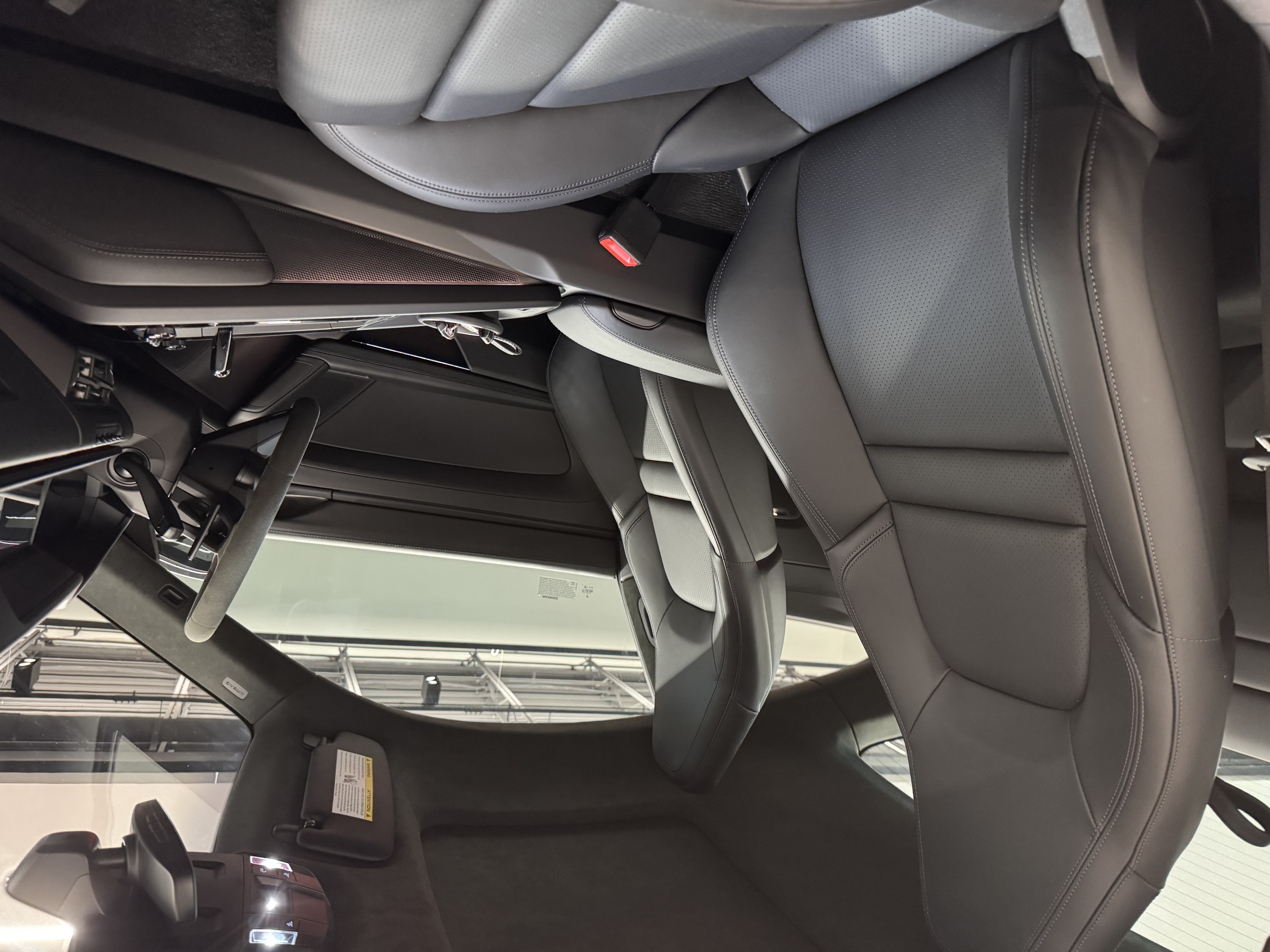 Used 2025 Porsche 911 GTS image 13
