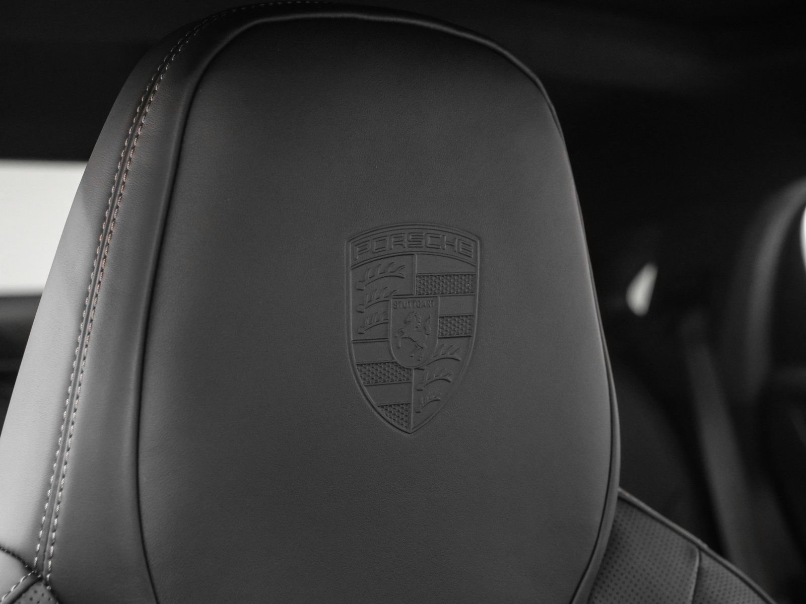 Used 2025 Porsche Cayenne Turbo AWD/4WD image 30