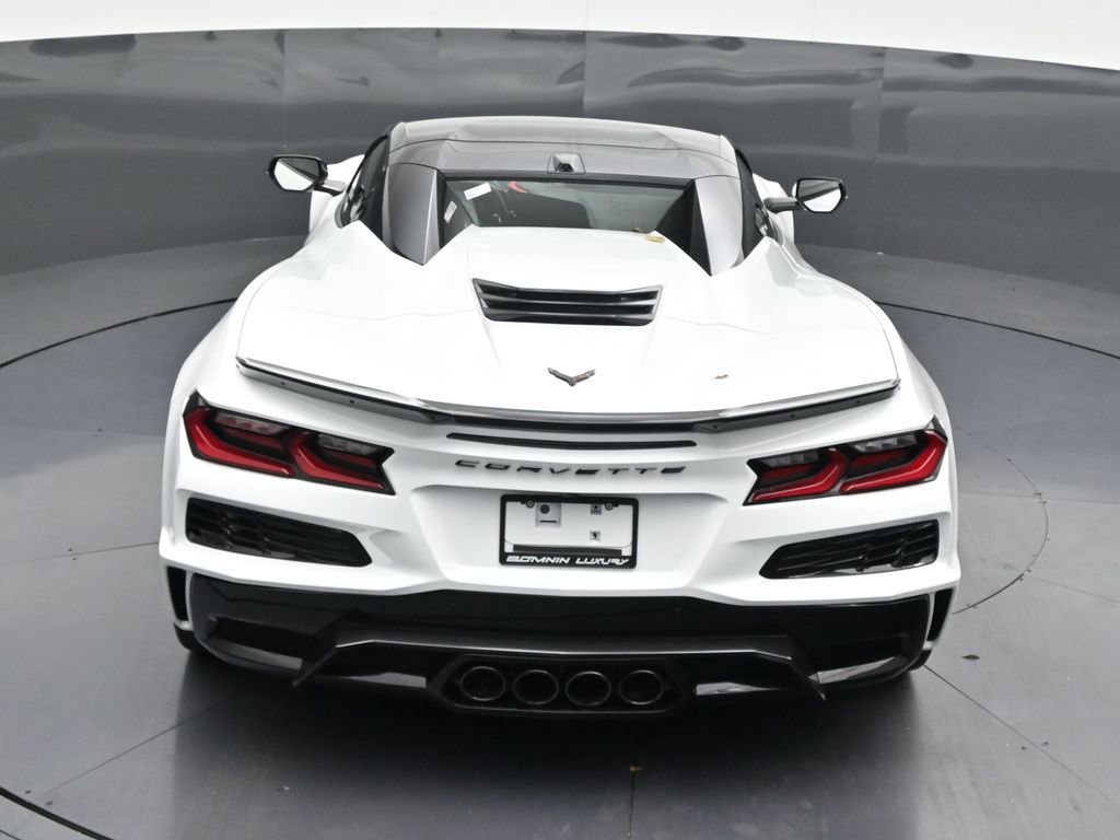Used 2026 Chevrolet Corvette Z06 w/ Stealth Interior Trim Package image 18