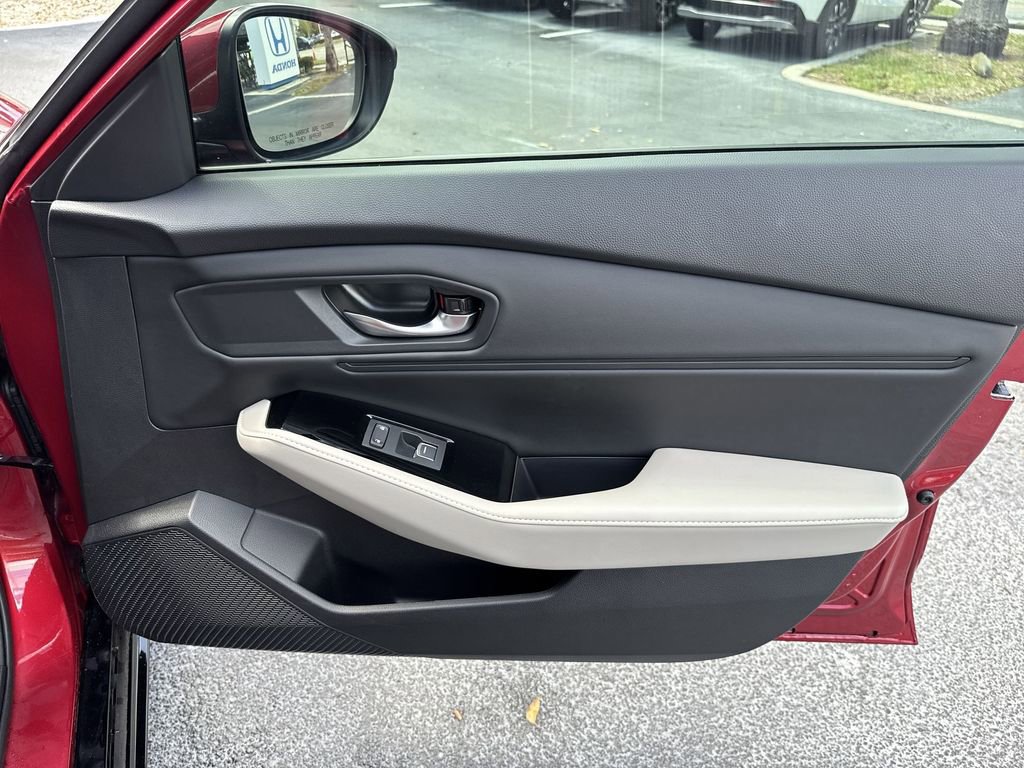 Certified 2024 Honda Accord Touring image 39