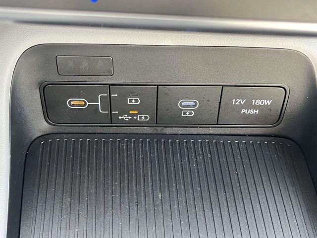 Used 2025 Hyundai Kona SEL AWD/4WD image 17