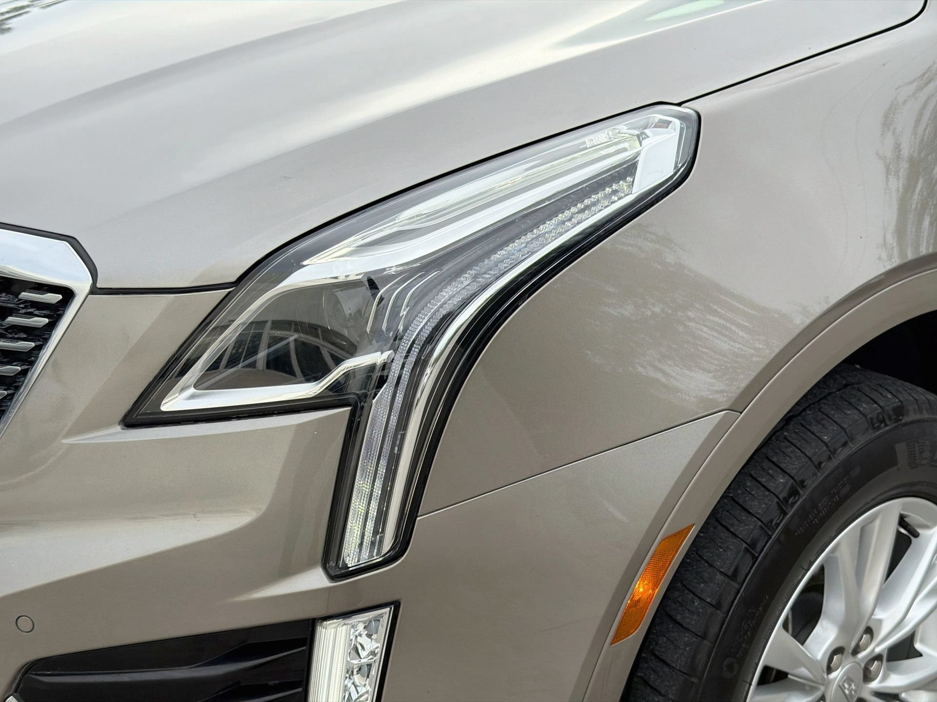 Certified 2023 Cadillac XT5 Luxury FWD image 11