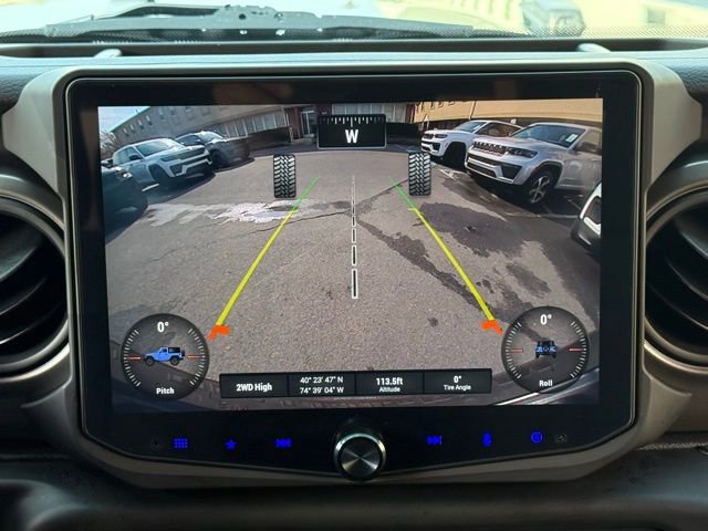 Used 2023 Jeep Wrangler Willys image 38