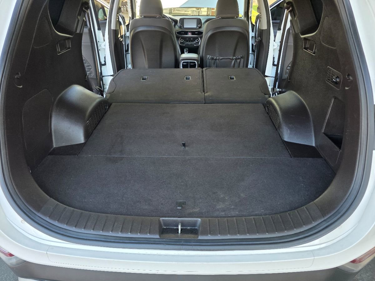 Used 2019 Hyundai Santa Fe SE FWD image 34