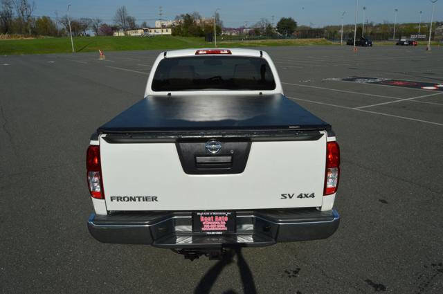 Used 2013 Nissan Frontier SV AWD/4WD image 9