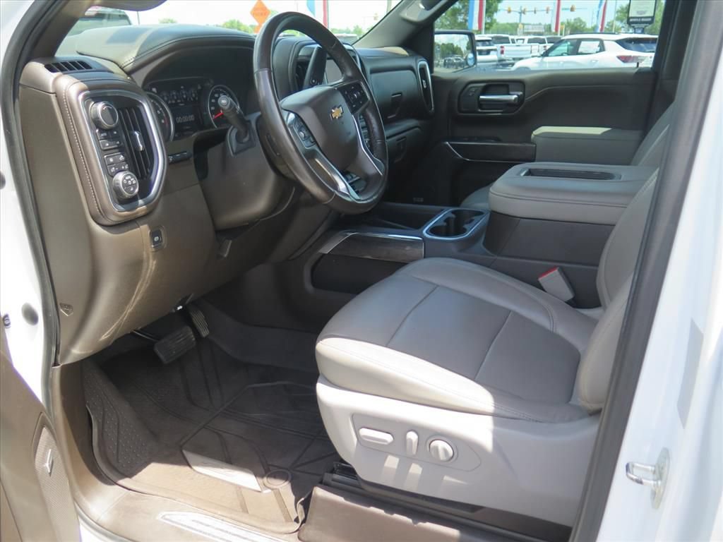 Used 2019 Chevrolet Silverado 1500 LTZ AWD/4WD image 9