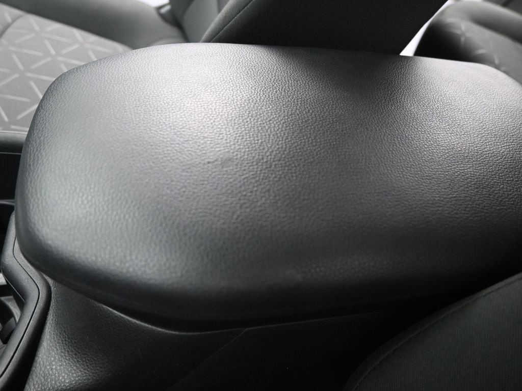 Used 2024 Toyota RAV4 XLE image 36