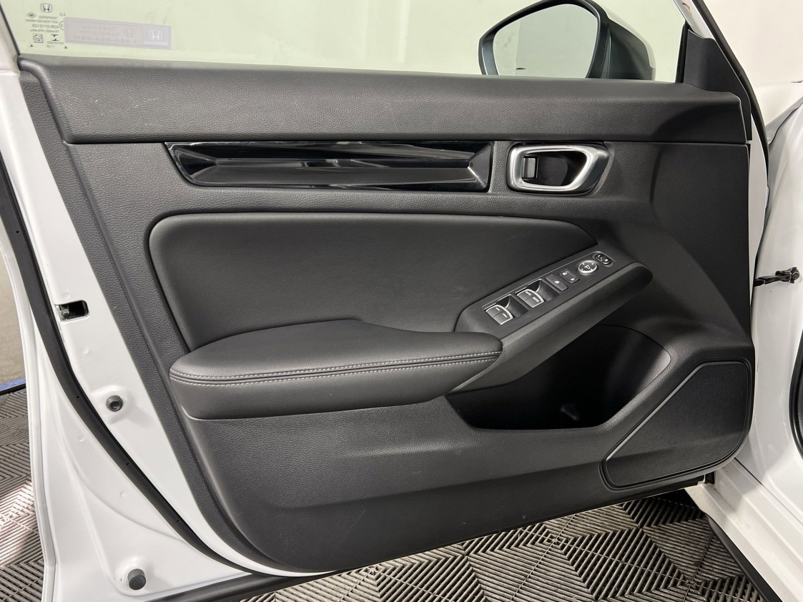 Used 2022 Honda Civic EX-L image 14