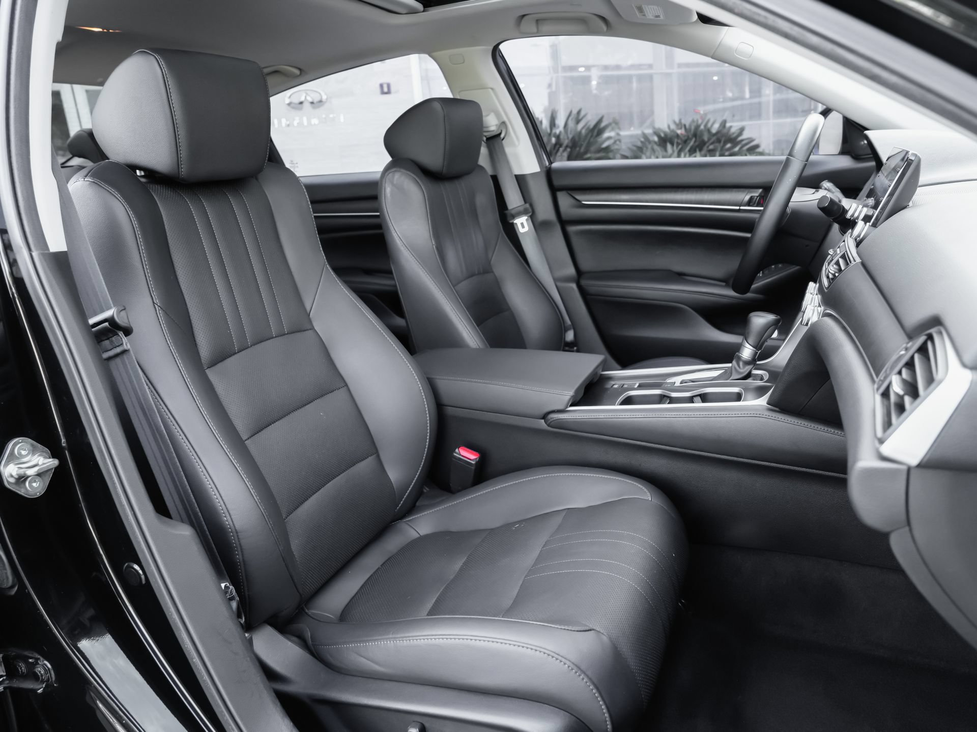 Used 2019 Honda Accord EX-L image 41