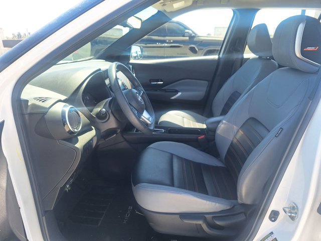 Used 2023 Nissan Kicks SR w/ SR Premium Package FWD image 10