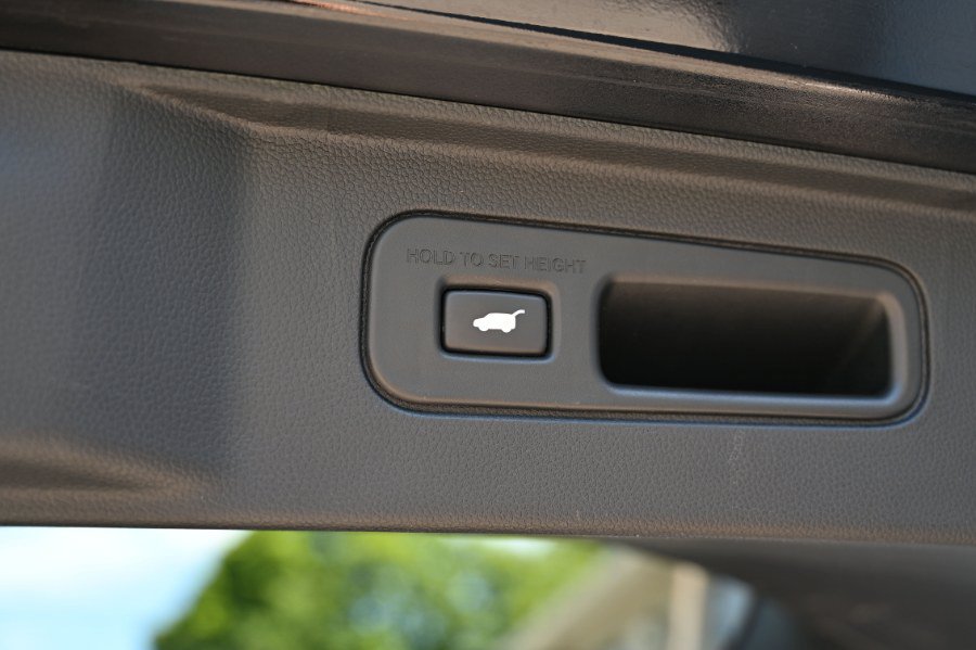 Used 2023 Honda Pilot EX-L image 18