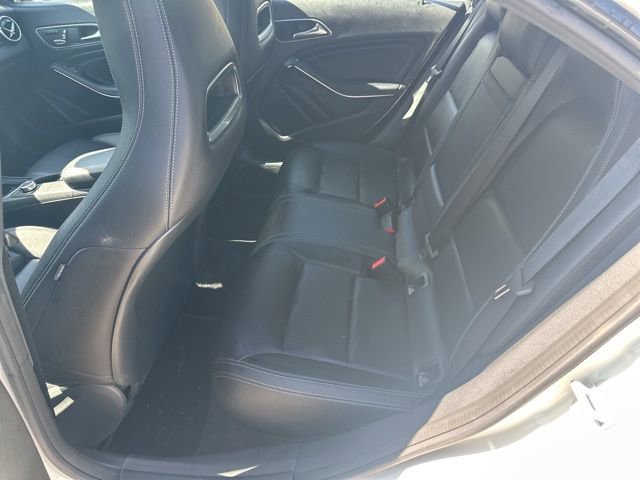 Used 2018 Mercedes-Benz CLA 250 4MATIC image 9