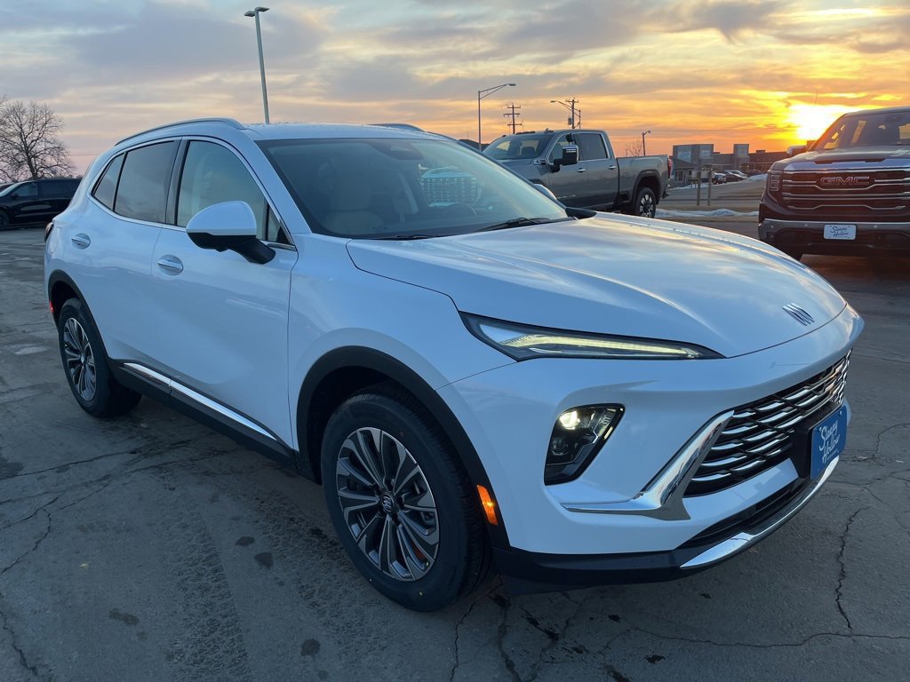 New 2026 Buick Envision Preferred image 3