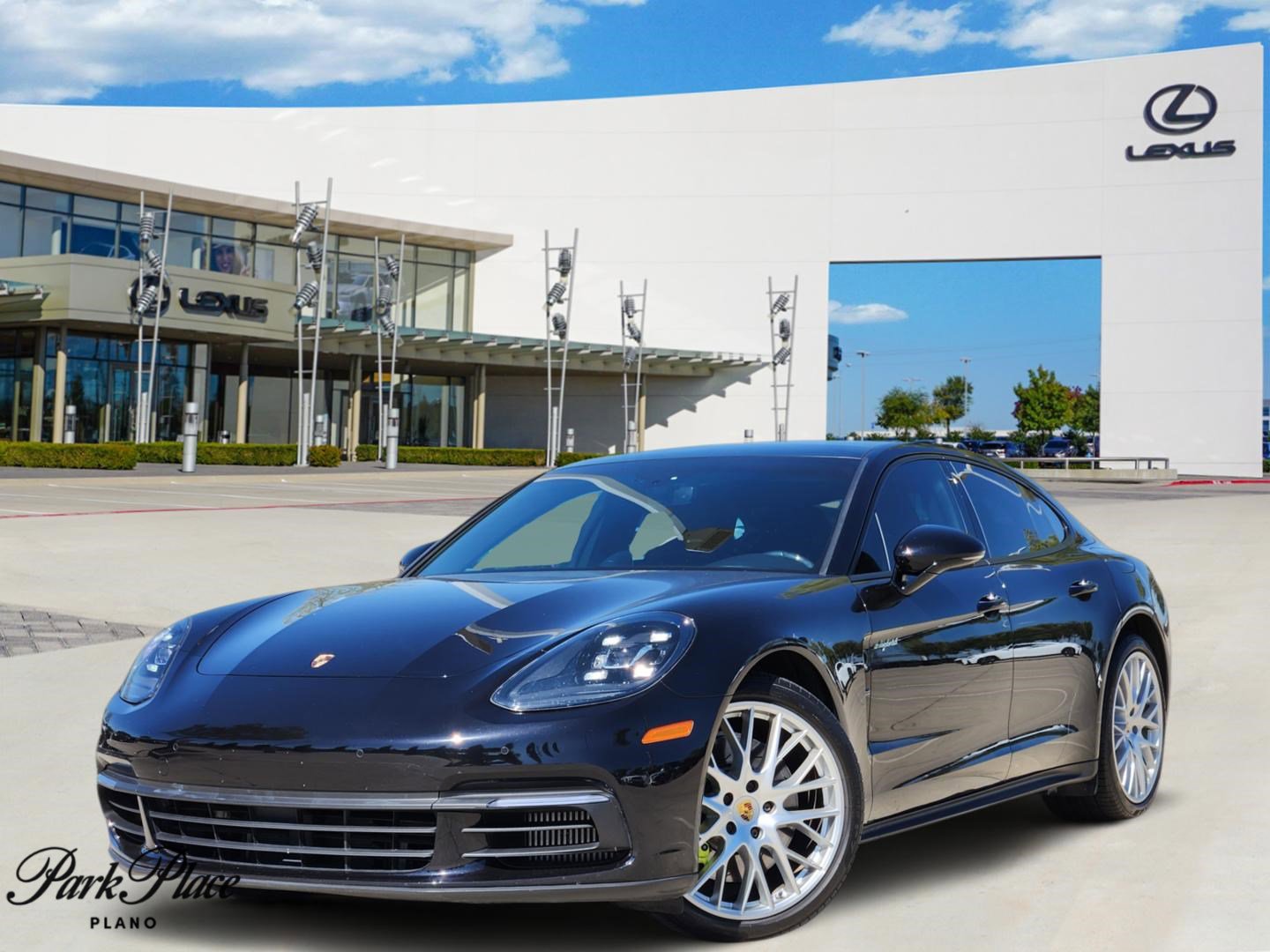 Used 2018 Porsche Panamera 4