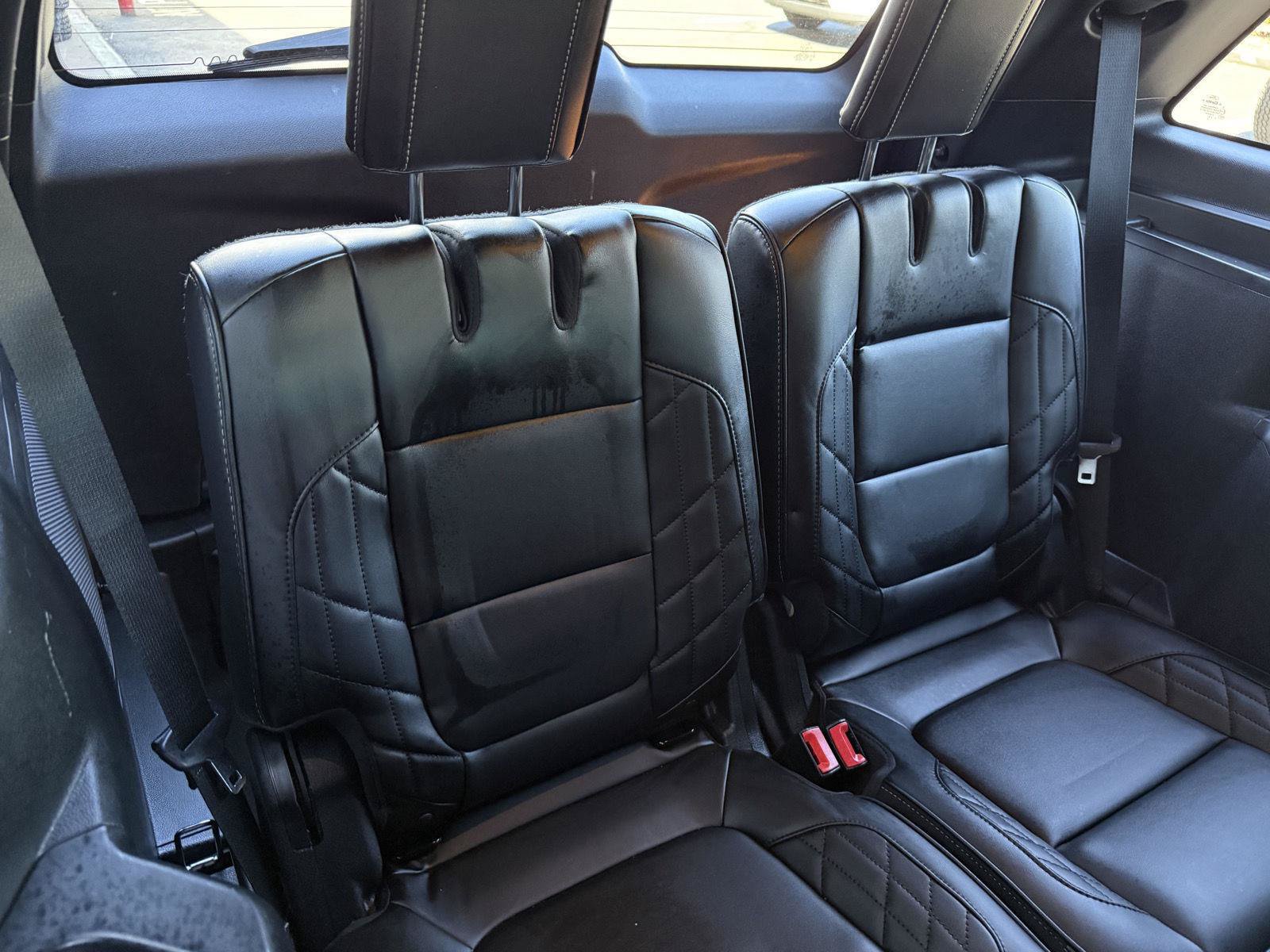 Used 2017 Ford Explorer Platinum AWD/4WD image 25