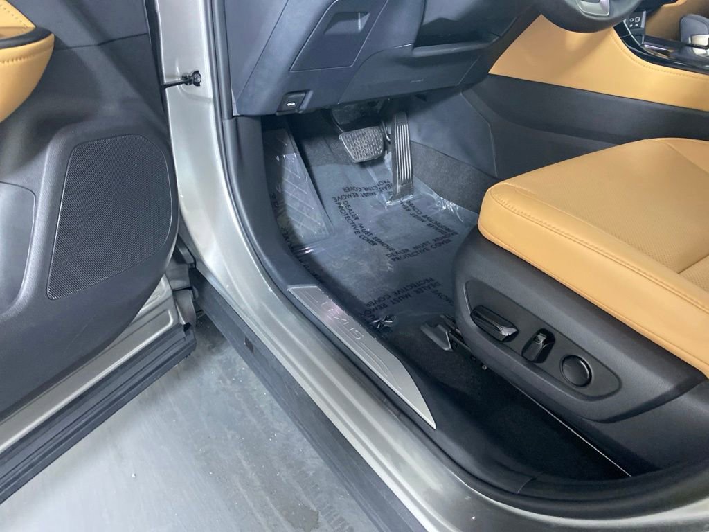 Used 2025 Lexus NX 350h AWD w/ Accessory Package (2T) image 25