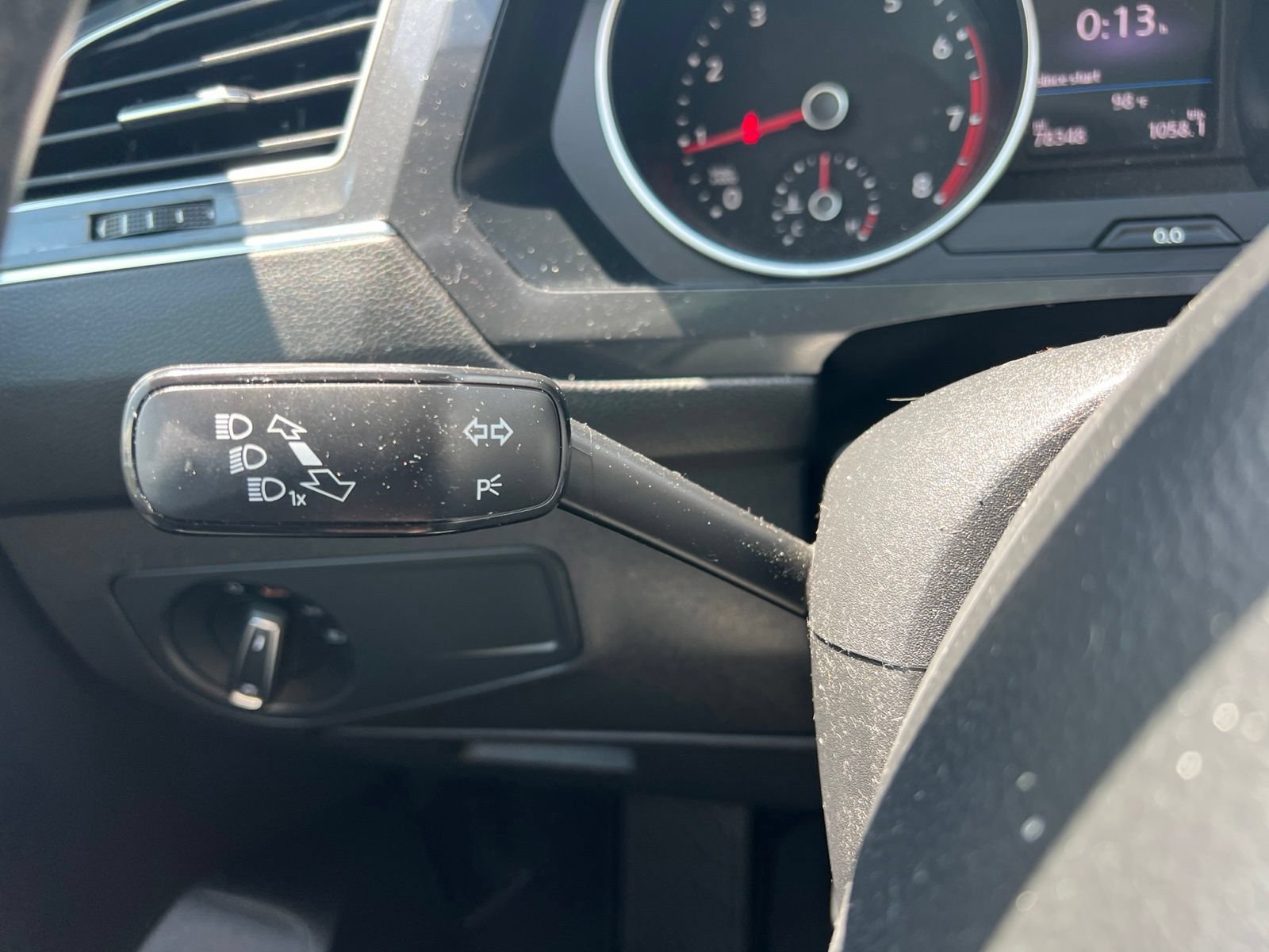 Used 2019 Volkswagen Tiguan SE FWD image 21