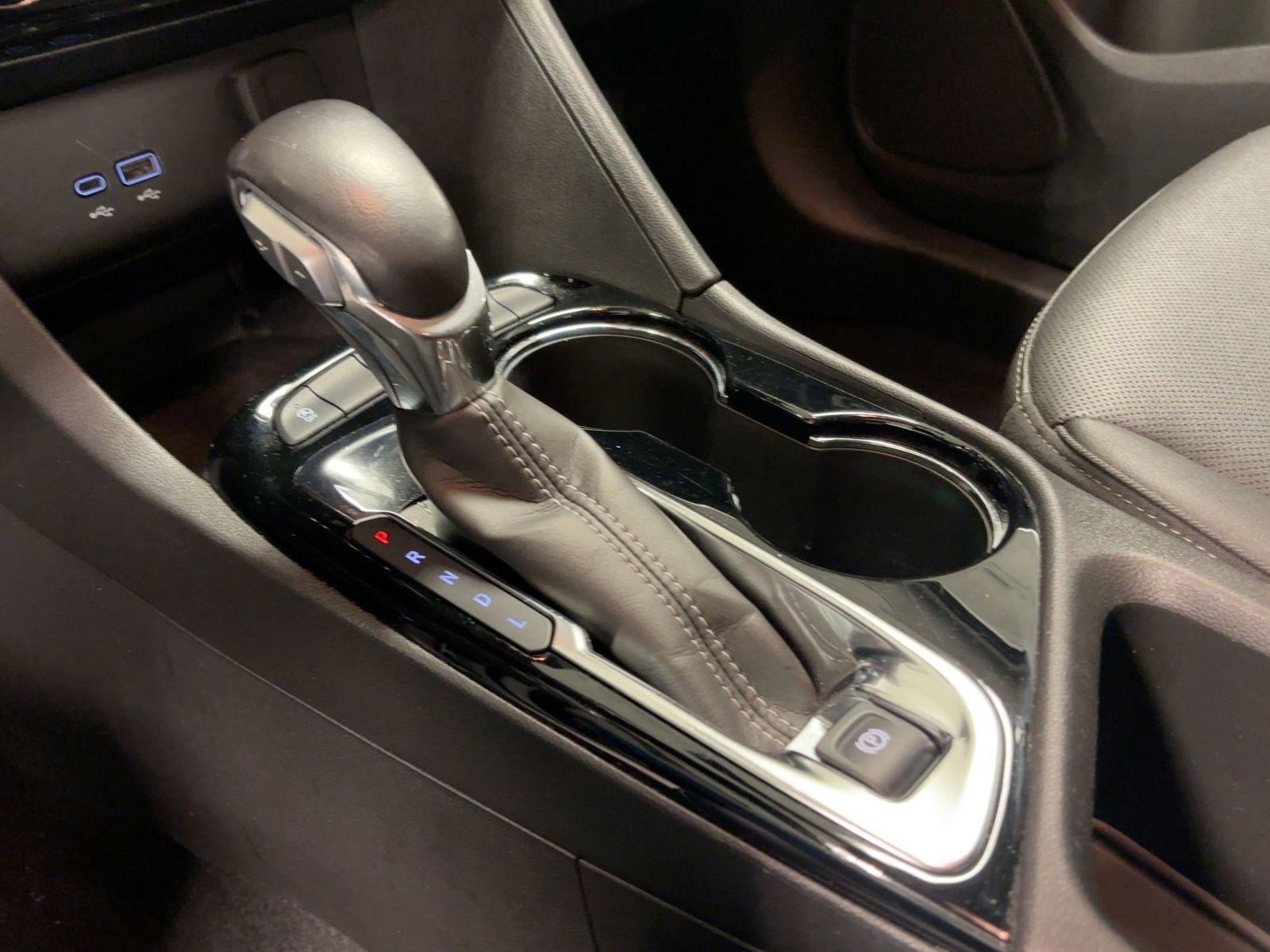 Certified 2024 Buick Encore GX Sport Touring w/ Comfort Package image 17