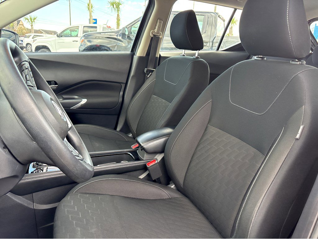 Used 2024 Nissan Kicks SV FWD image 18