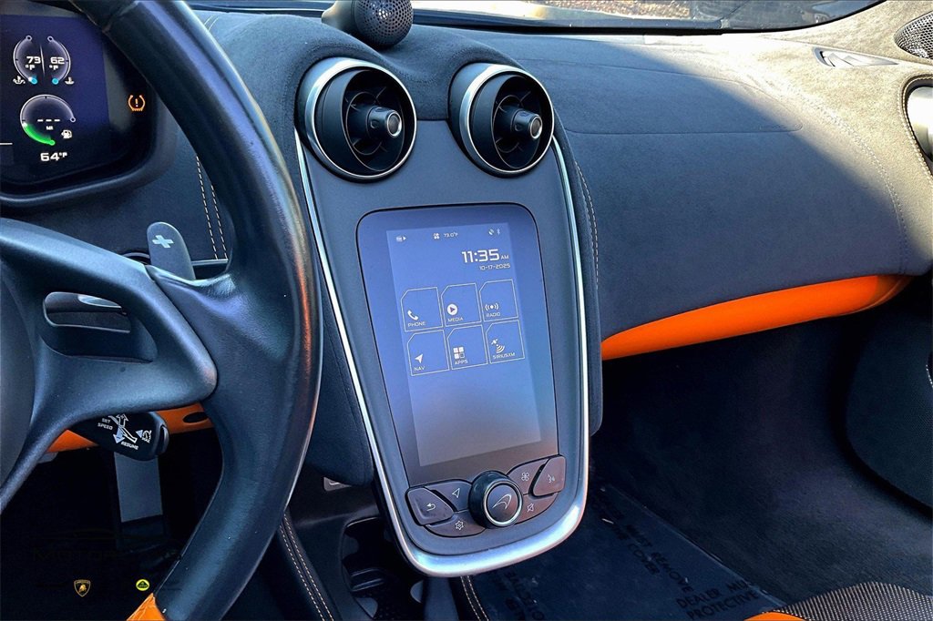 Used 2019 McLaren 570S Spider image 8