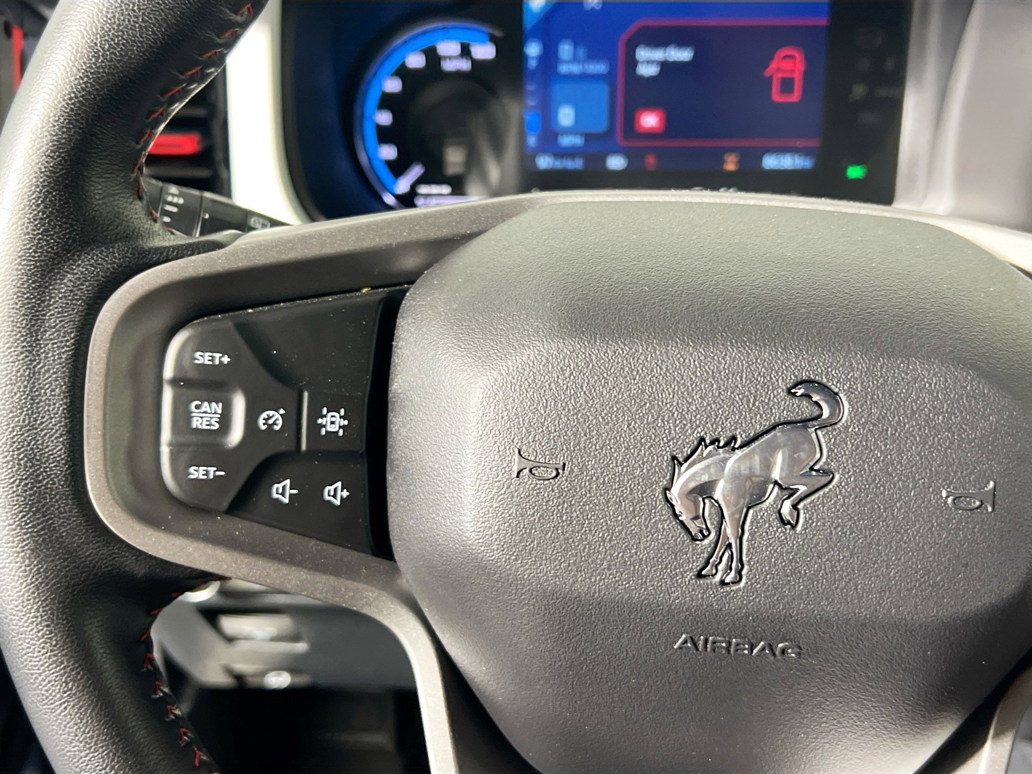 Used 2023 Ford Bronco Heritage Edition AWD/4WD image 18