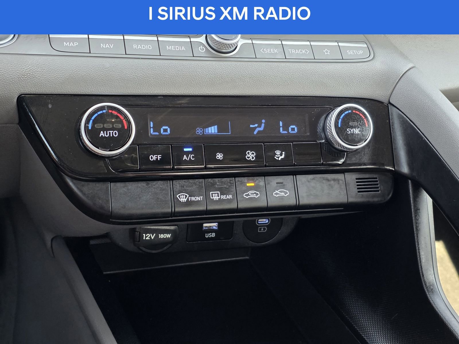 Used 2024 Hyundai Elantra SEL FWD image 20