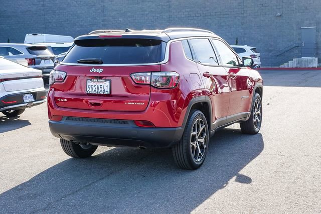 Used 2025 Jeep Compass Limited image 7