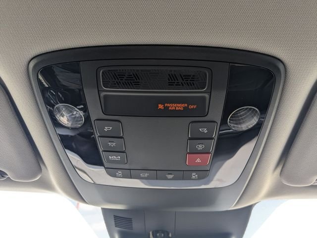 New 2026 Kia Carnival EX FWD image 24