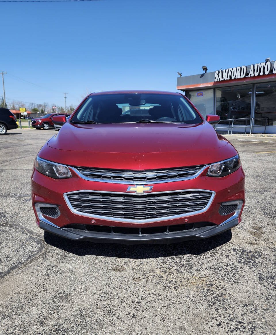 Used 2018 Chevrolet Malibu LT w/ Driver Confidence Package FWD image 5