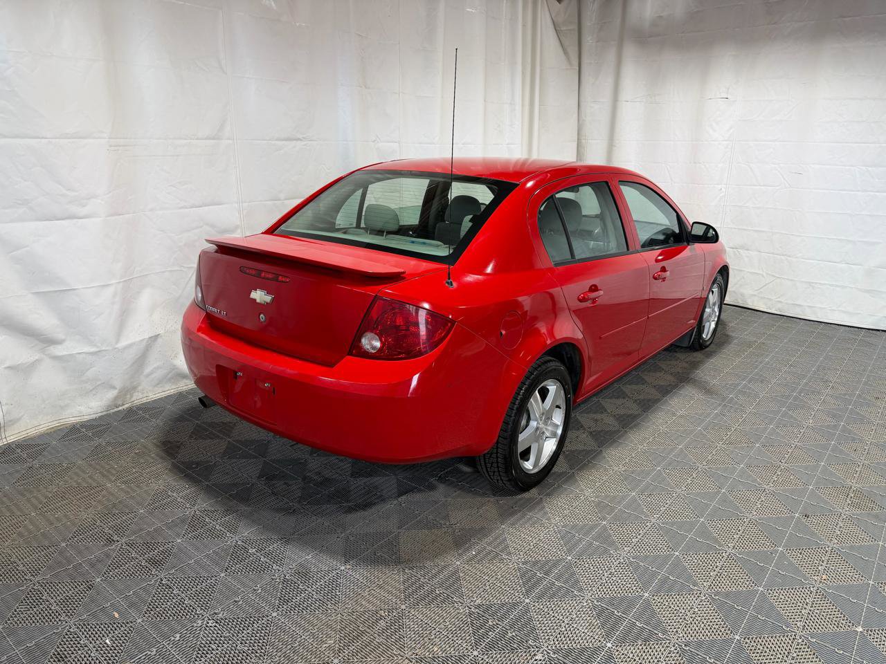 Used 2006 Chevrolet Cobalt LT w/ Preferred Equipment Group FWD image 6
