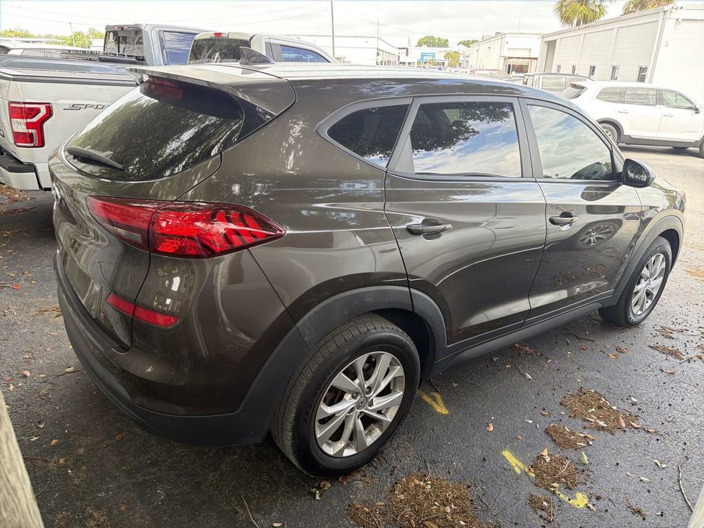 Used 2020 Hyundai Tucson SE w/ Cargo Package image 10