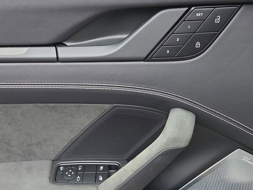 Certified 2024 Porsche 911 Targa 4 GTS image 8