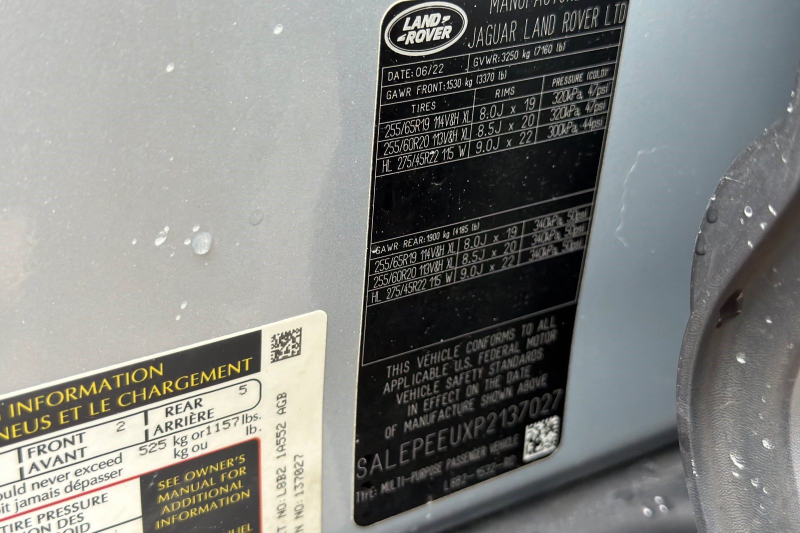 Used 2023 Land Rover Defender 110 SE AWD/4WD image 29