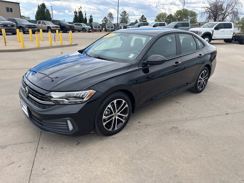 Used 2022 Volkswagen Jetta Sport FWD image 32