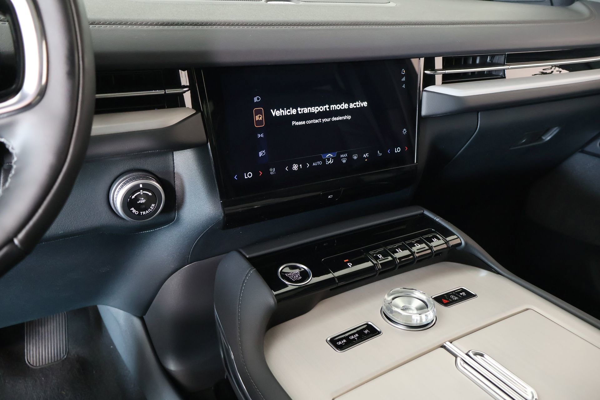 New 2026 Lincoln Navigator Reserve AWD/4WD image 6