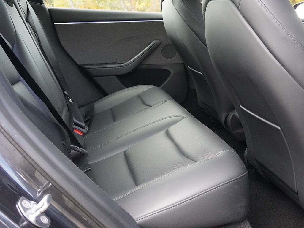 Used 2025 Tesla Model 3 RWD image 25