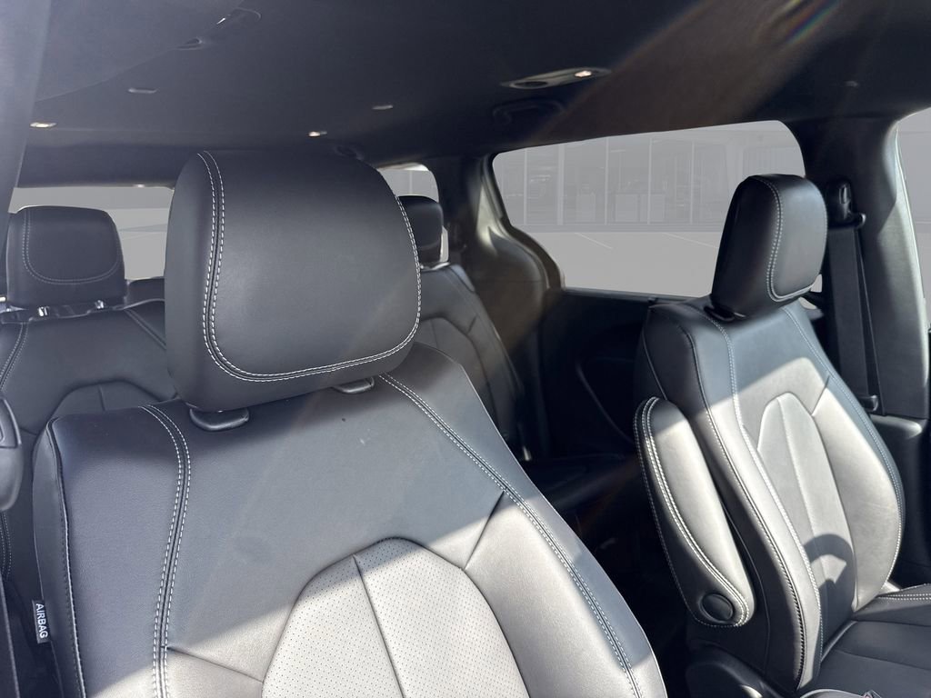 New 2026 Chrysler Pacifica Select image 22