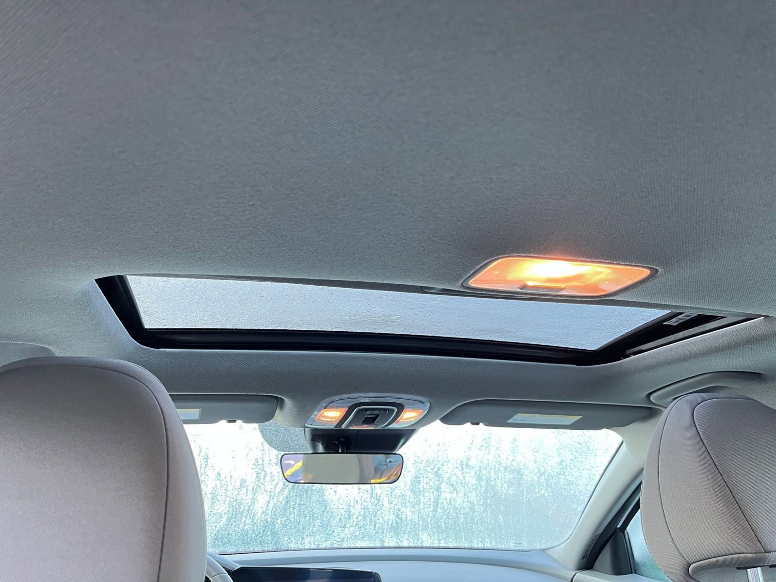 Used 2025 Hyundai Elantra SEL image 27