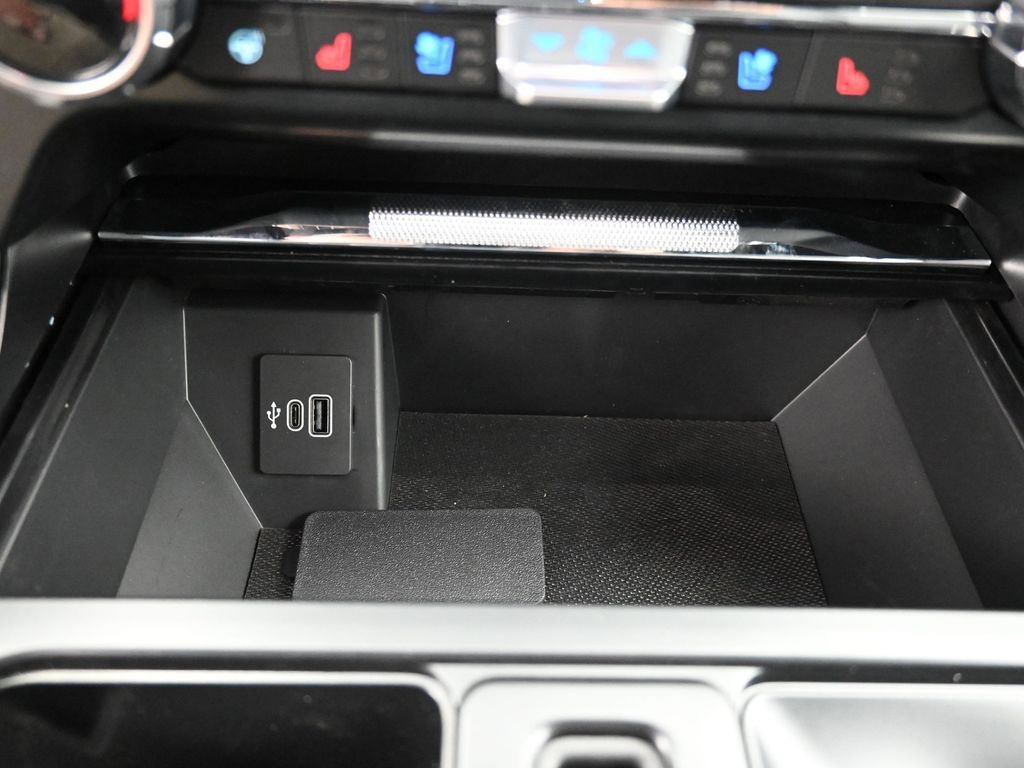 New 2025 Ford F150 Lariat w/ Equipment Group 501A Mid image 36