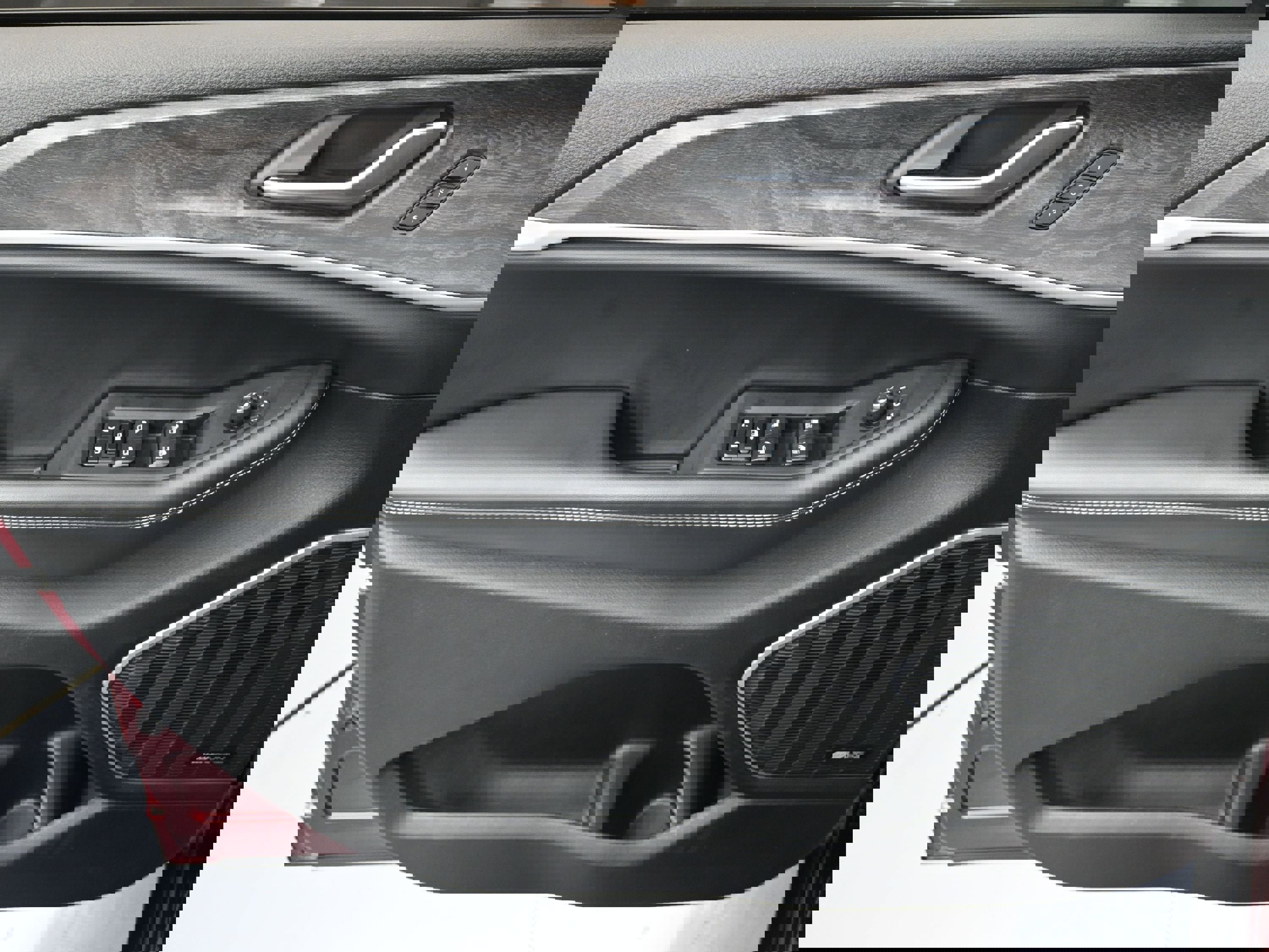 Used 2022 Jeep Grand Cherokee L Limited image 26