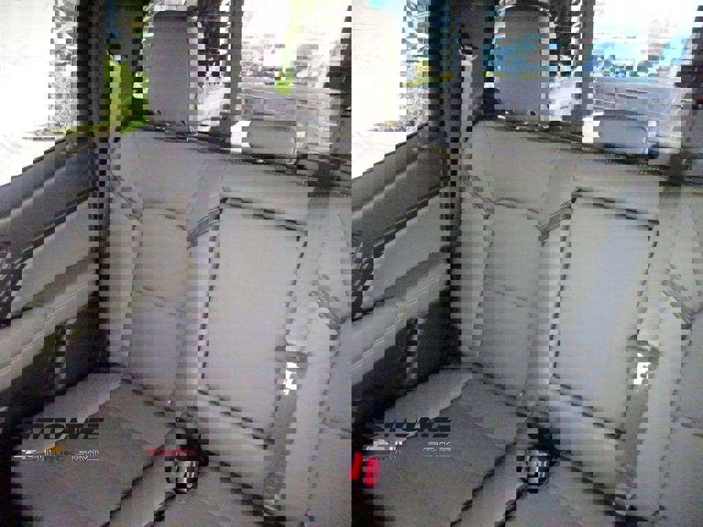 New 2026 Chevrolet Colorado ZR2 image 15