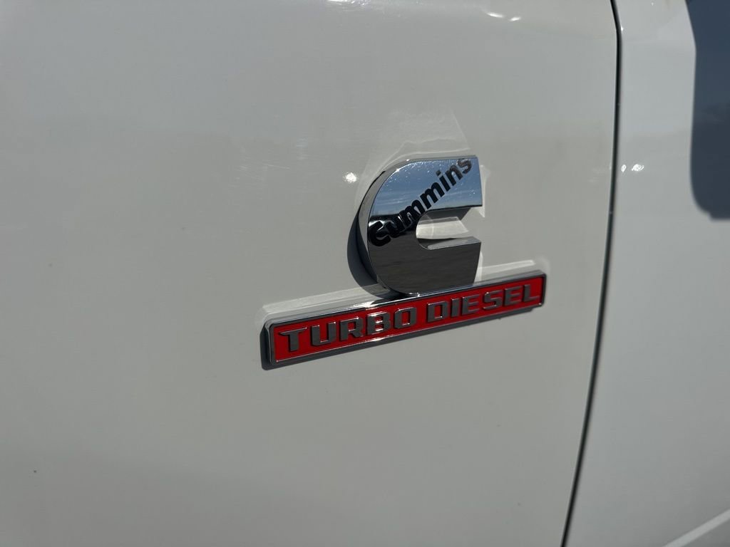 Used 2023 RAM 2500 Tradesman w/ Chrome Appearance Group AWD/4WD image 32