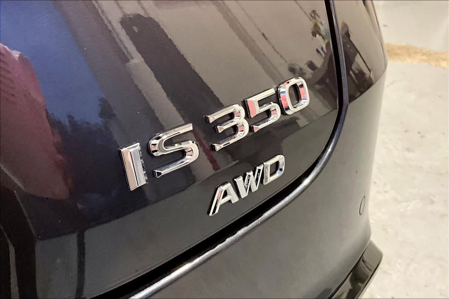 Used 2025 Lexus IS 350 F Sport AWD/4WD image 24