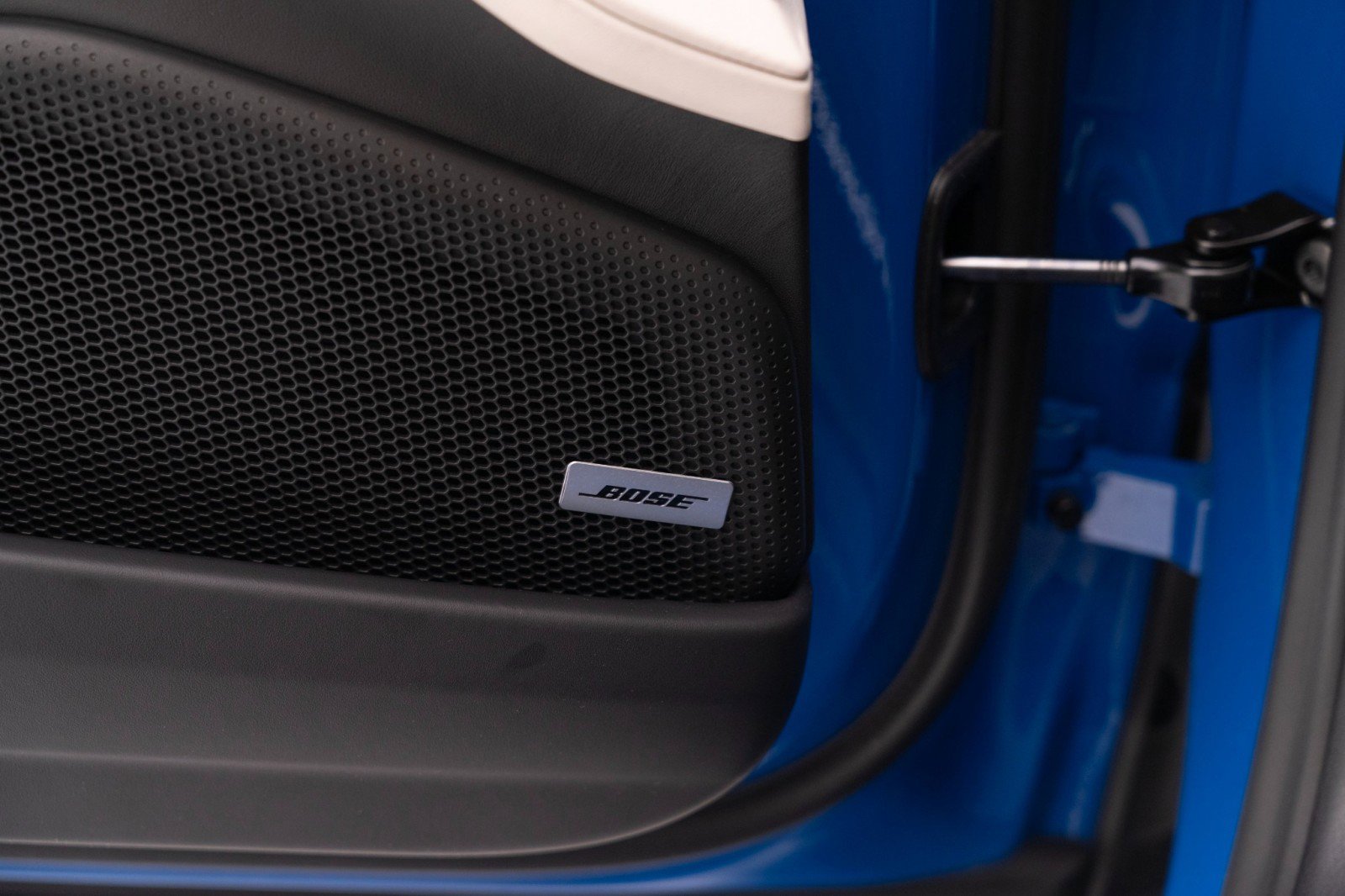 Used 2025 Porsche Panamera 4S image 24