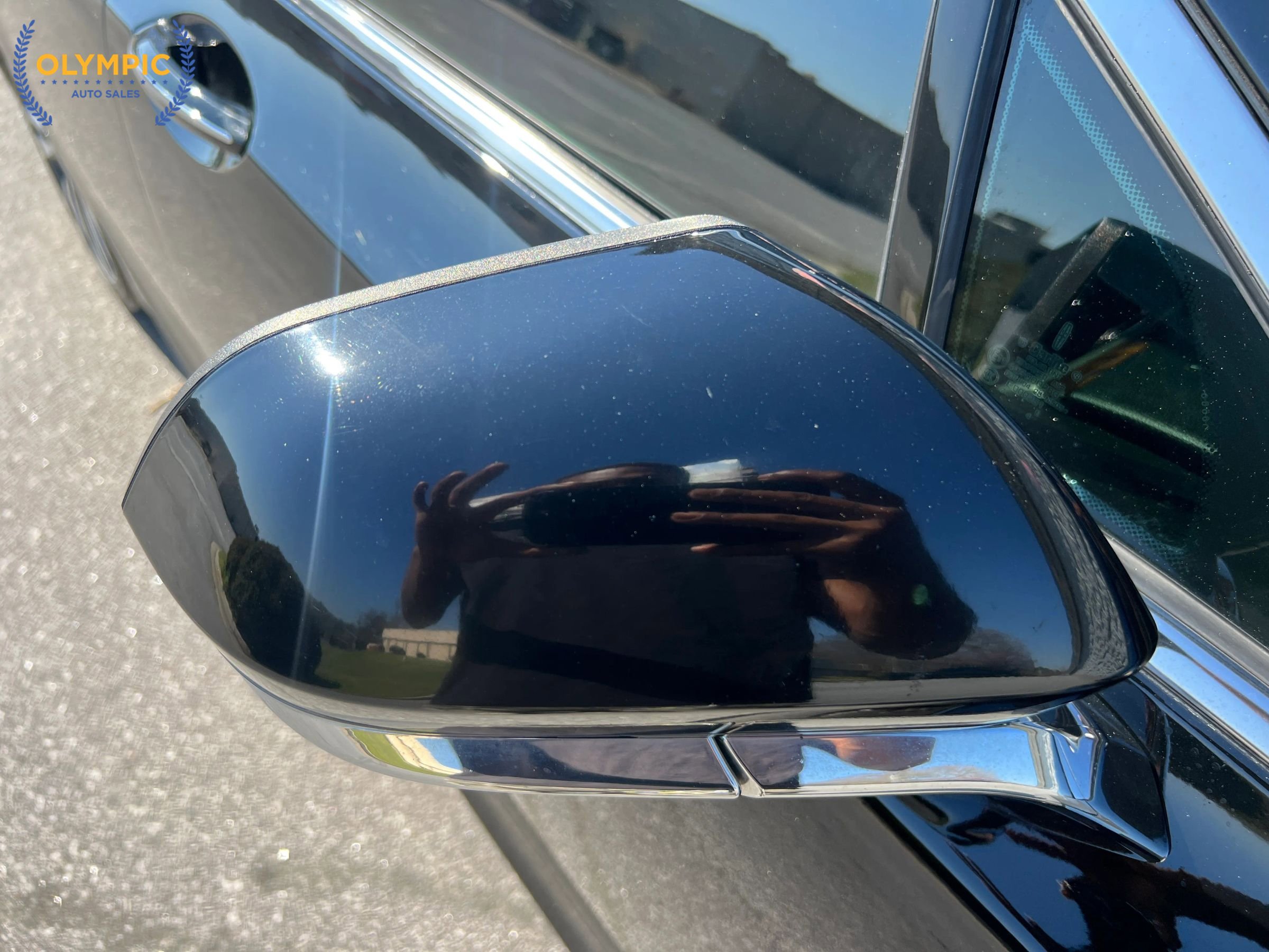 Used 2017 Lincoln MKZ Reserve w/ Technology Package image 19
